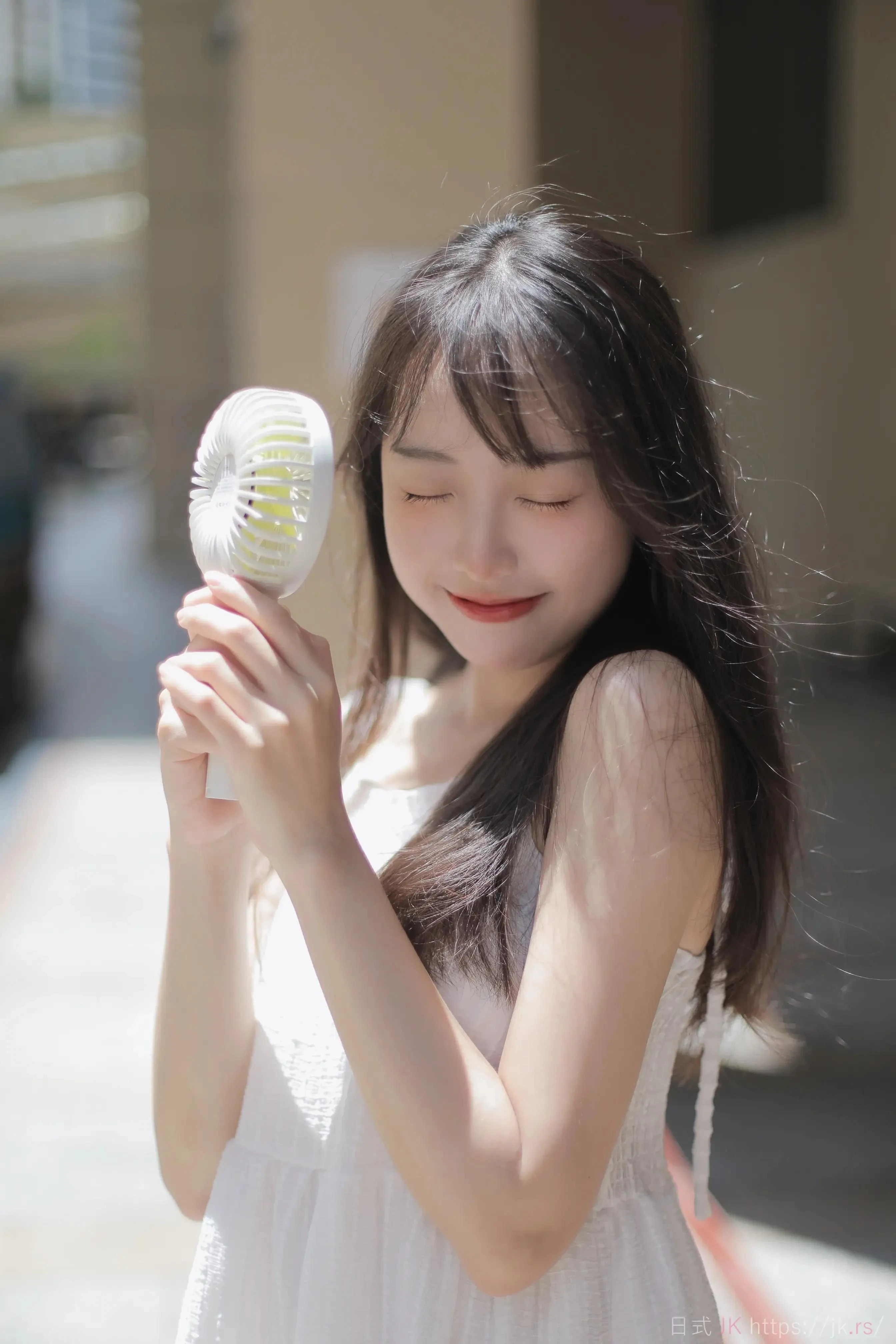 风也是甜甜的